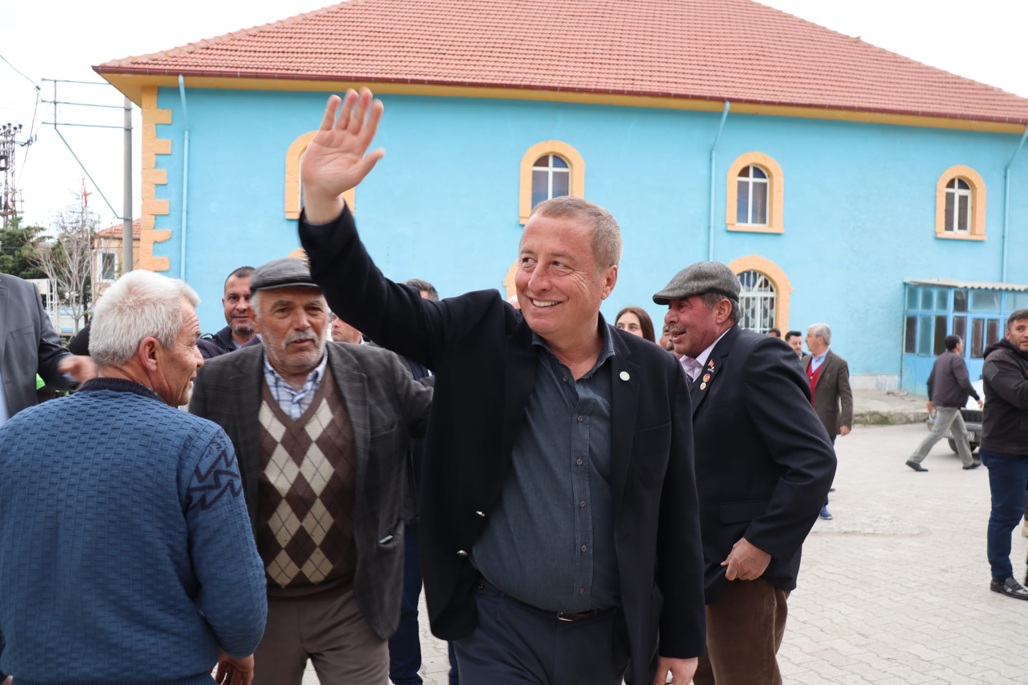 İYİ Partili Olgun, AK Partili Özkaya'yı suçladı!