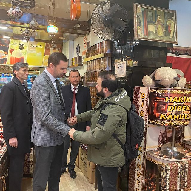 İyi Parti Adayı Alper Yağcı, Afyonkarahisar'da Hazırladığı Plan ve Projelerle Büyük İlgi Görüyor