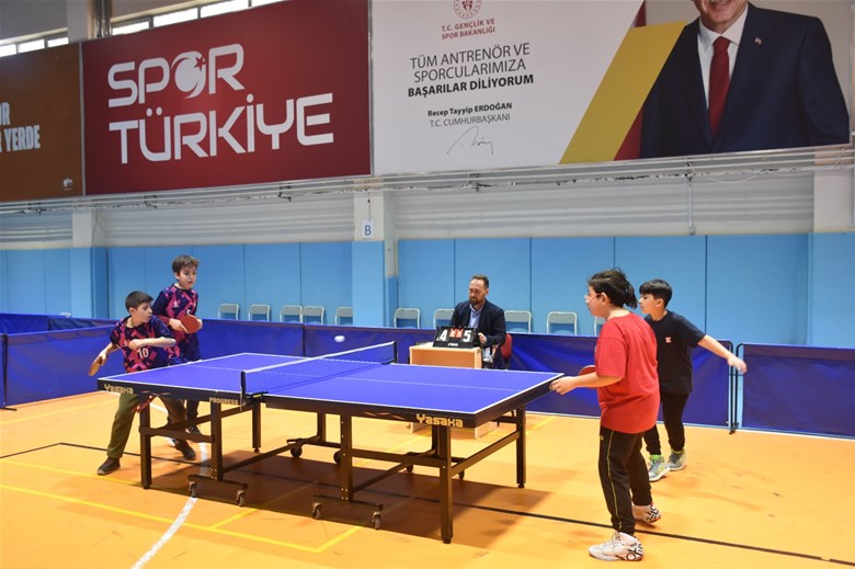 Okul Sporları'nda Yıldız Masa Tenisi Şampiyonları Belli Oldu