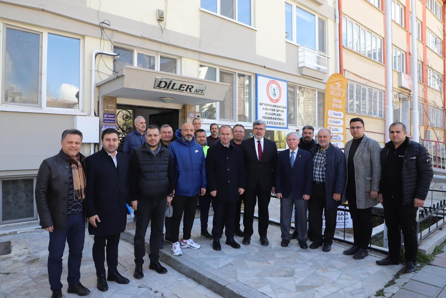 Afyonkarahisar'da AK Parti, Amatör Spor Kulüpleri Federasyonu yöneticileriyle buluştu