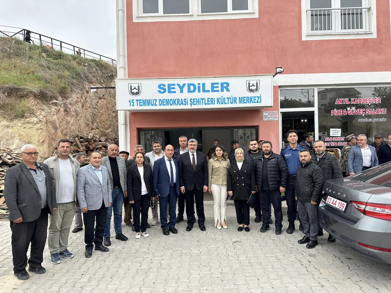 AK Parti Milletvekili Ali Özkaya Seydiler Beldesinde Vatandaşlarla Buluştu