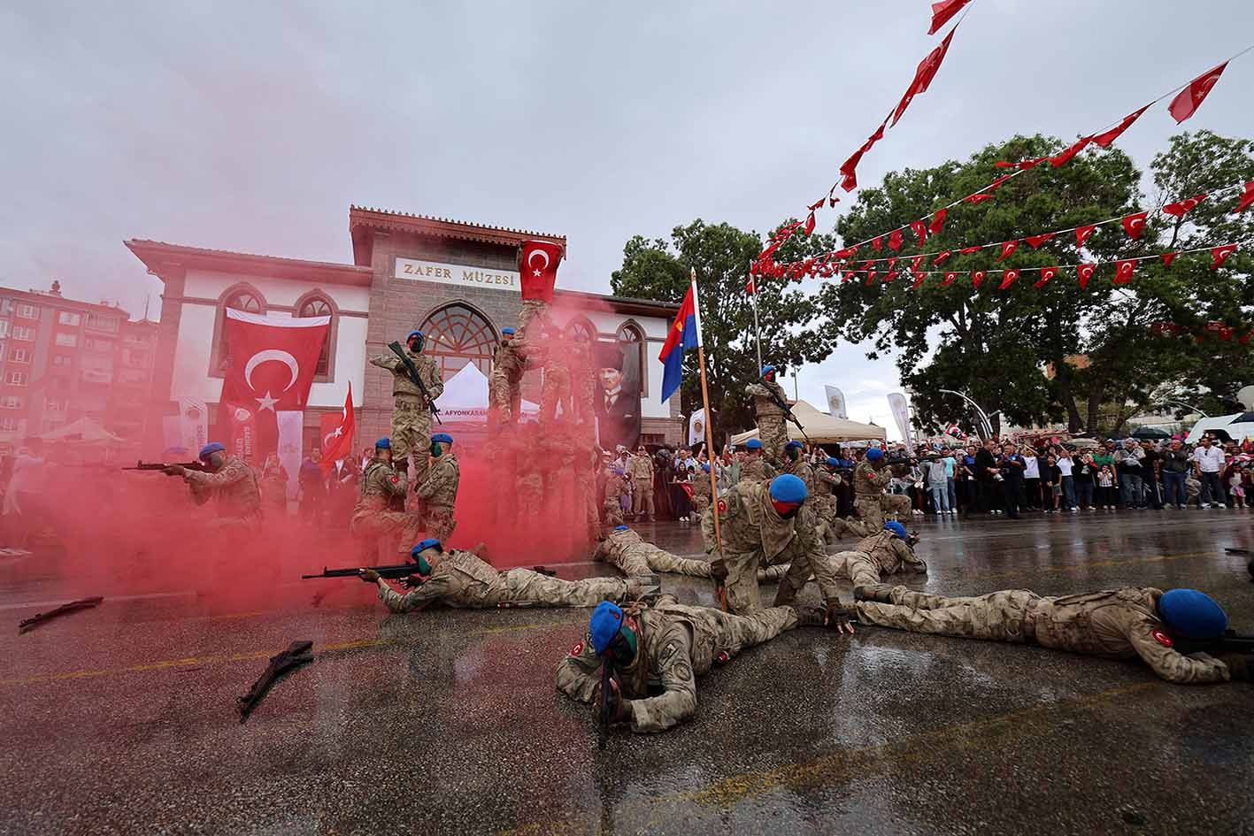 102 Yıl Önce Büyük Taarruz Zaferi ve Afyonkarahisar'ın Kurtuluşu Kutlandı