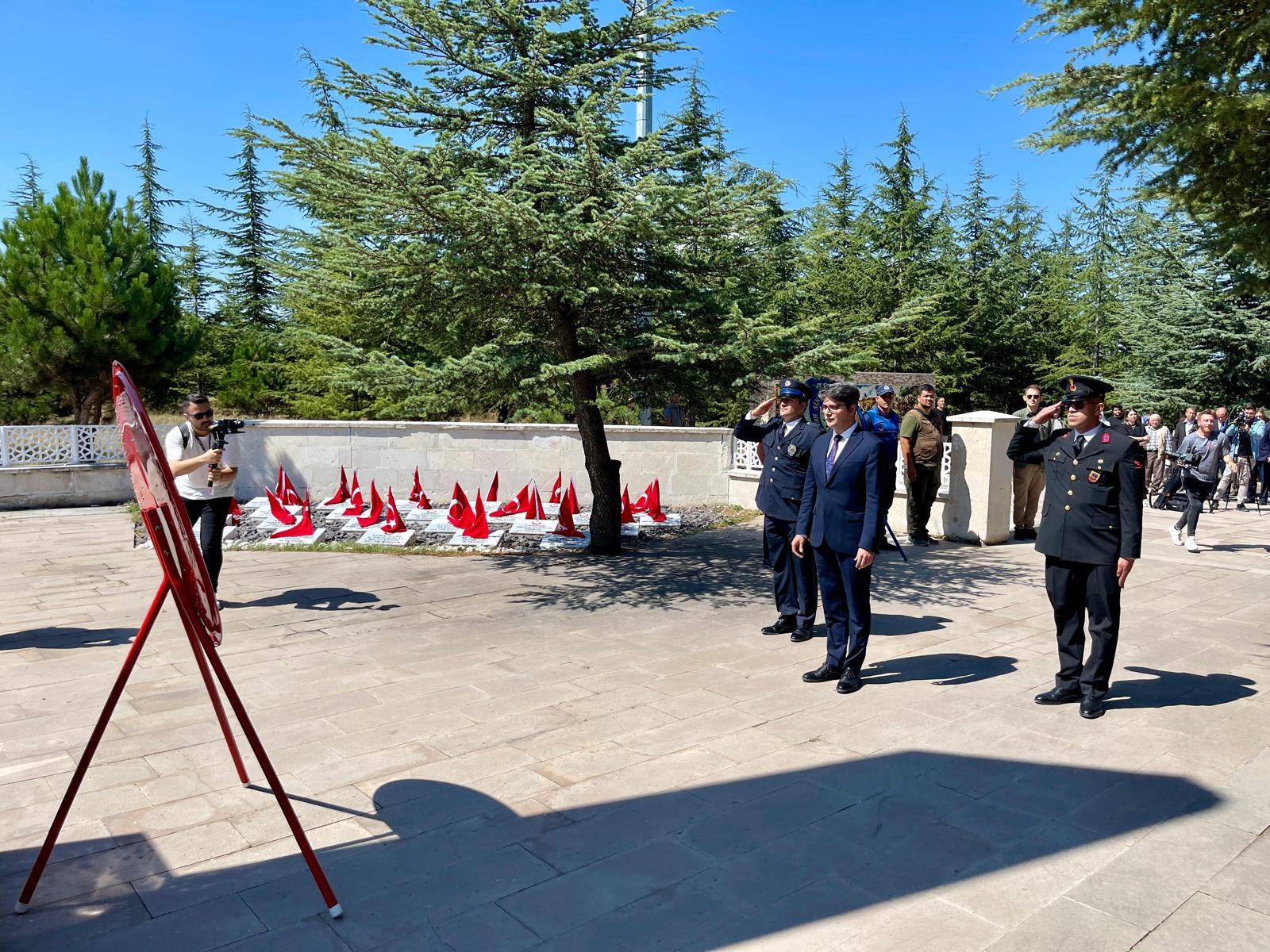 Vatan Aşkının ve Onurun Simgesi Albay Reşat ÇİĞİLTEPE ve Silah Arkadaşları Büyük Zaferin 102. Yılında Anılıyor