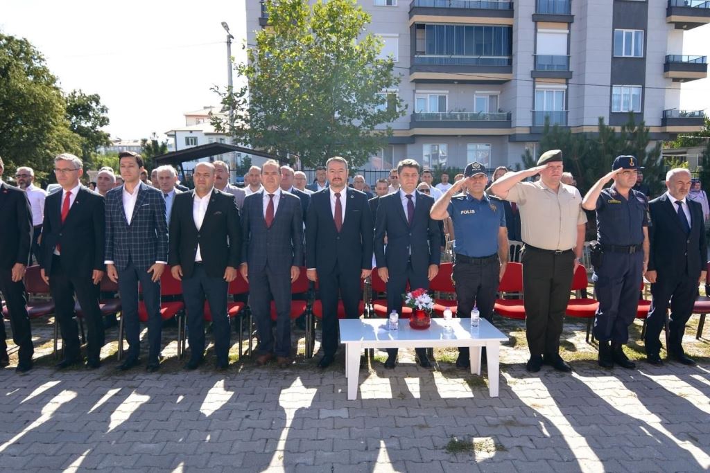 İlçemizde Atatürk İlkokulunda İlköğretim Haftası Kutlamaları