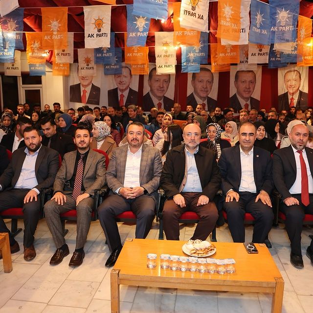 AK Parti Sandıklı İlçe Gençlik Kolları Kongresi Gerçekleştirildi